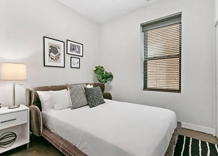 2br Trendy Urban - Division 102w 202w 302w Rep Appartement Chicago