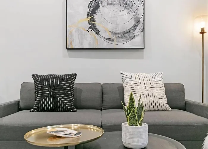 2br Trendy Urban - Division 102w 202w 302w Rep Chicago